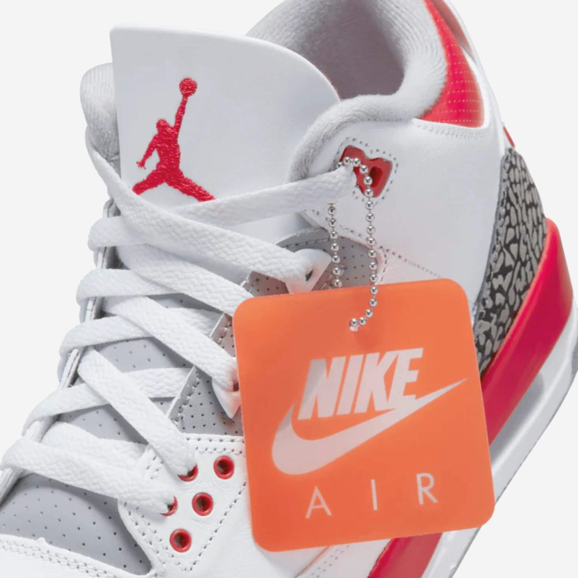 Air Jordan 3 OG Fire Red